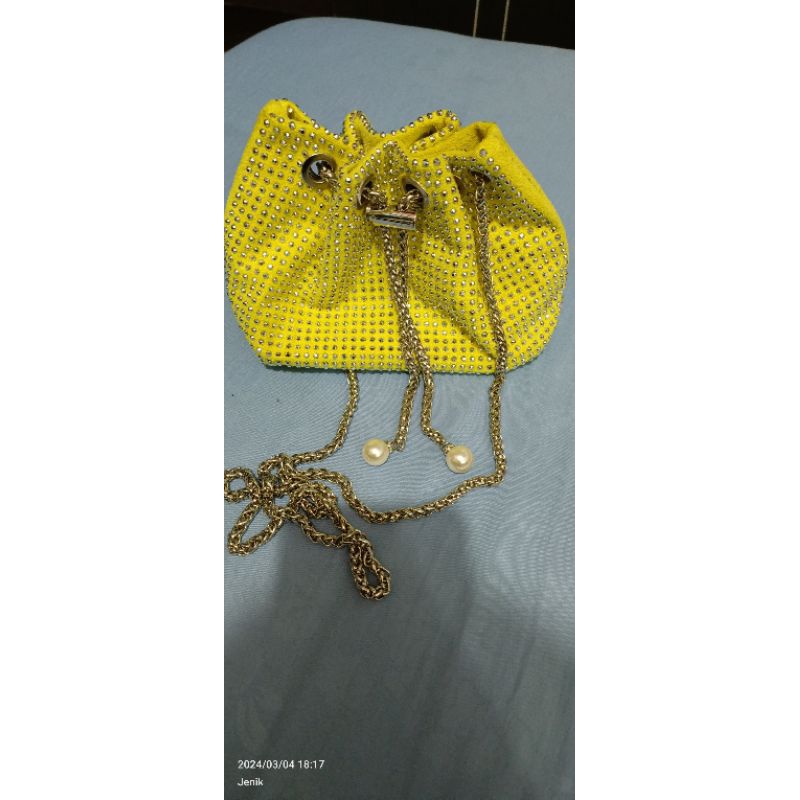 preloved tas serut selempang