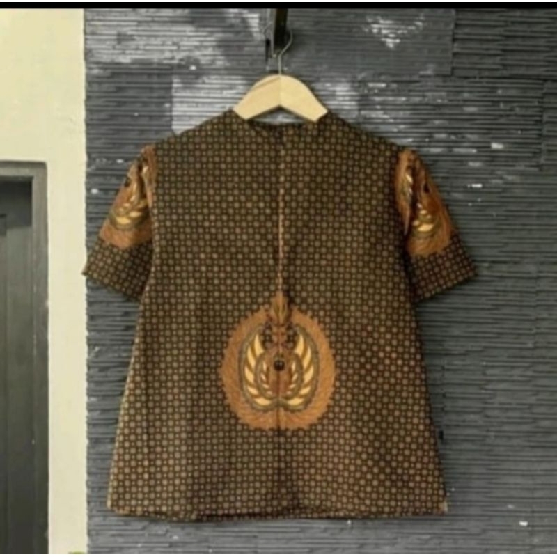 Blus Batik Sogan Truntum Garuda
