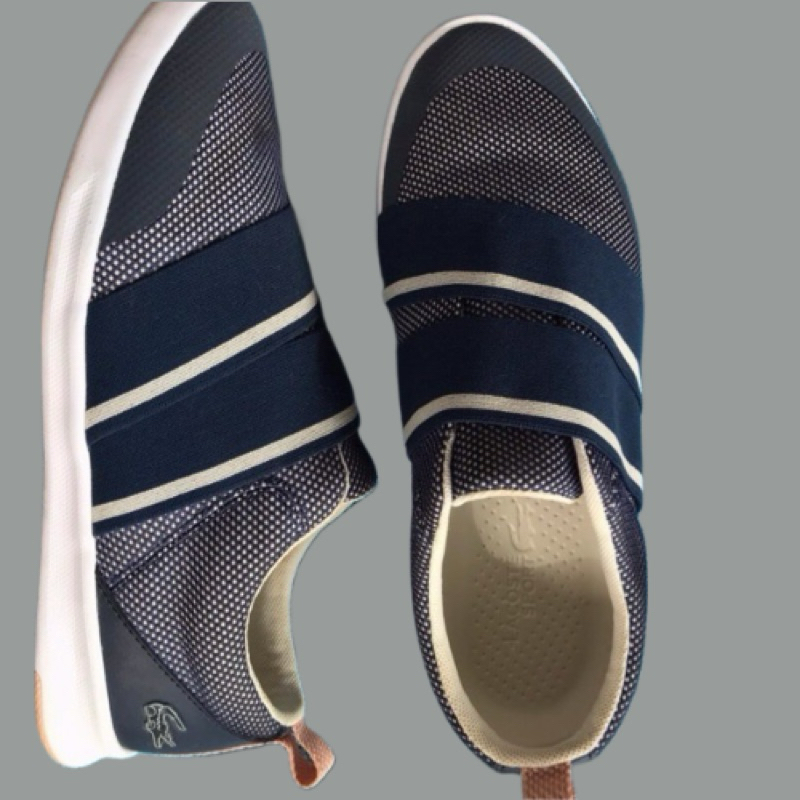 Sepatu wanita Slip on lacoste Preloved
