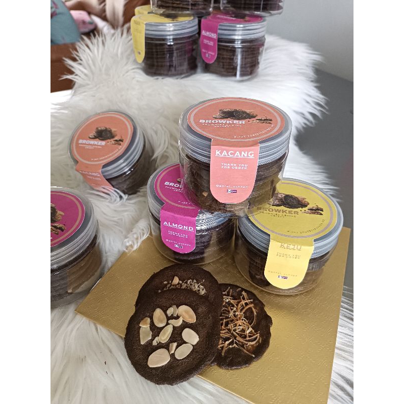 

BROWNIES CRISPY KERING