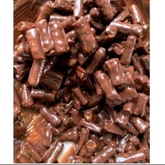 

pangsit coklat lumer/lumpia coklat