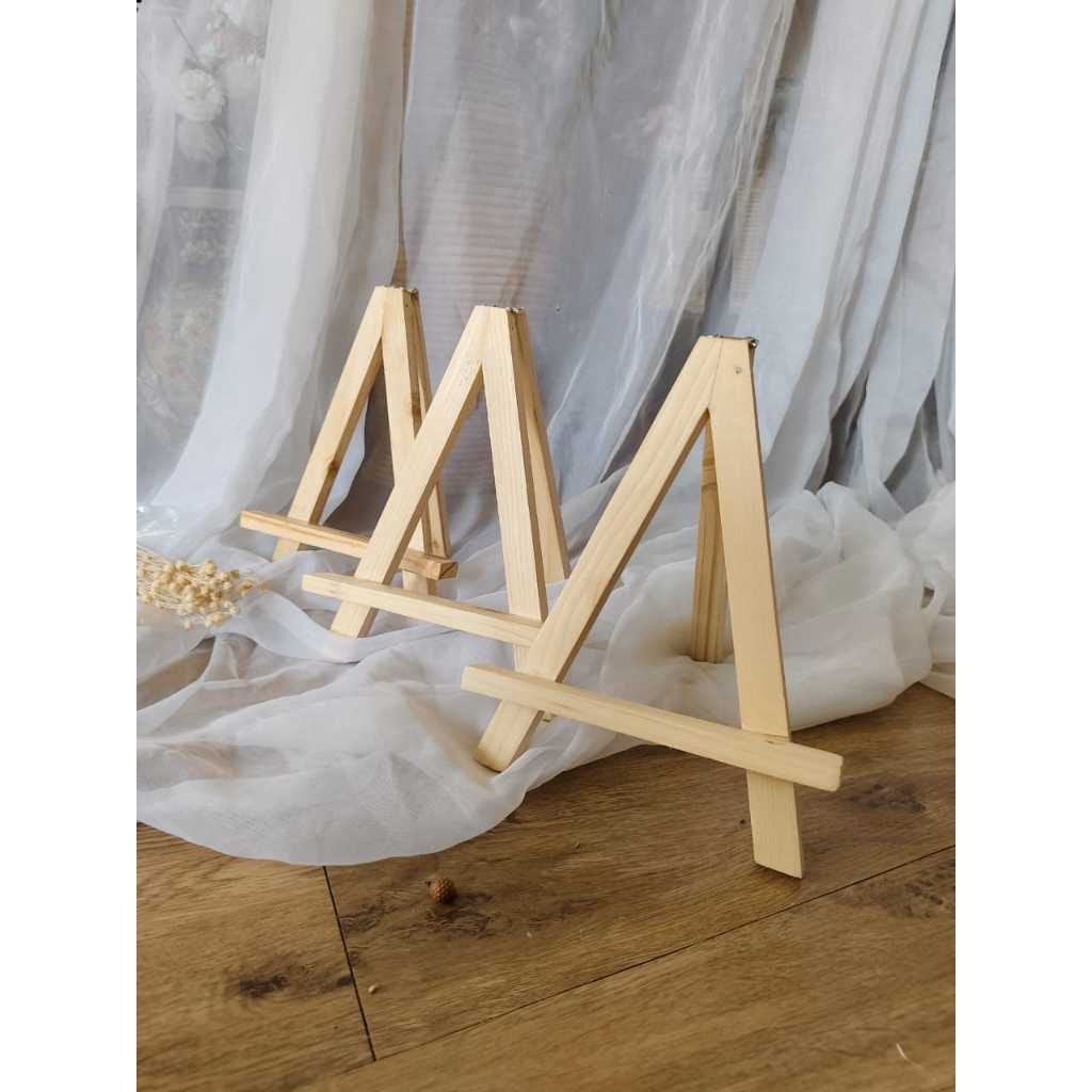 

Stand Kayu Dudukan Pigura Foto Mini Easel Tripod Kayu