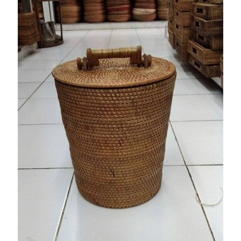 keranjang sampah/ rattan basket/ rattan organizer/ laundry basket