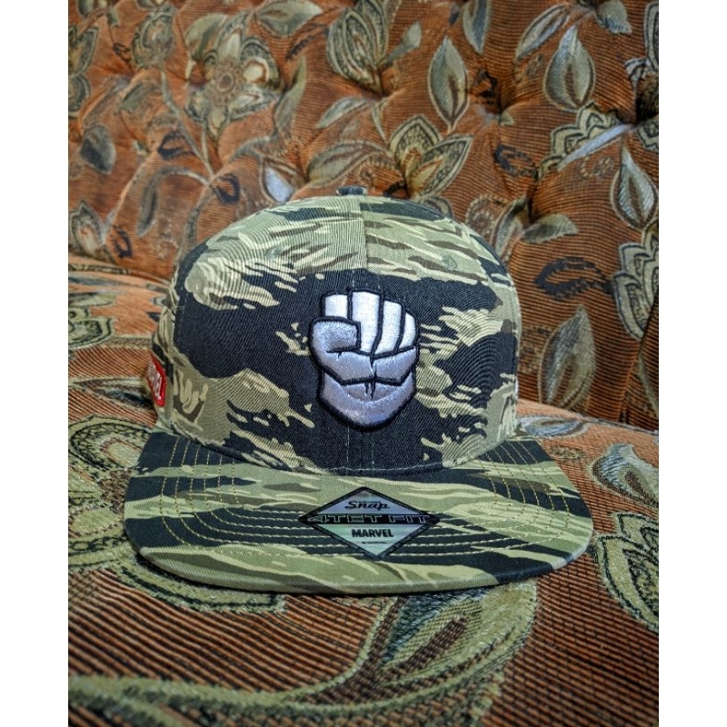 Topi official Marvel HULK