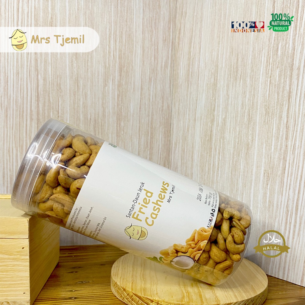 

L - SANTAN DAUN JERUK FRIED CASHEWS - Mrs Tjemil - Kacang Mete Goreng Santan Daun Jeruk Organik Premium Alami Mente Asin Garam Santan Kelapa Renyah Mede Cashew Nut Matang ukuran toples kecil Digoreng Cemilan Sehat Bergizi Natural Product Healthy Produk