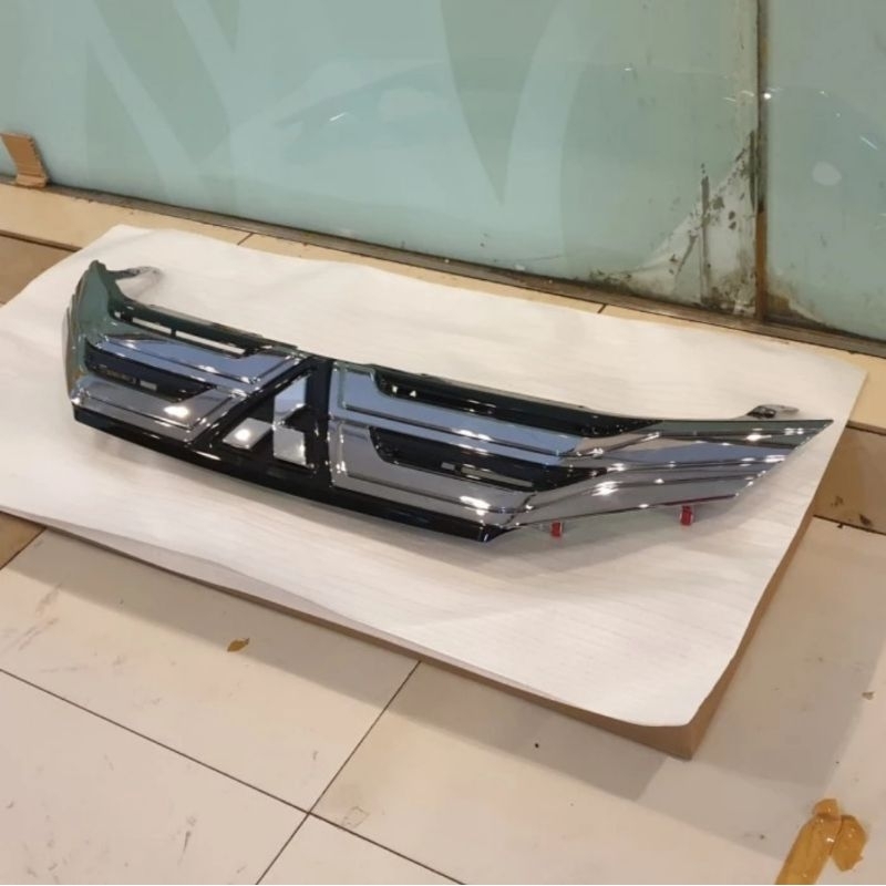 Grill xpander 2018 - 2021 full crome