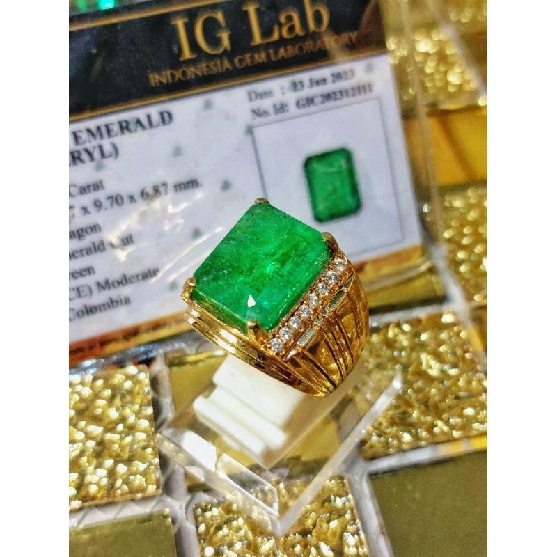 Cincin Batu Emerald Beryl Zamrud