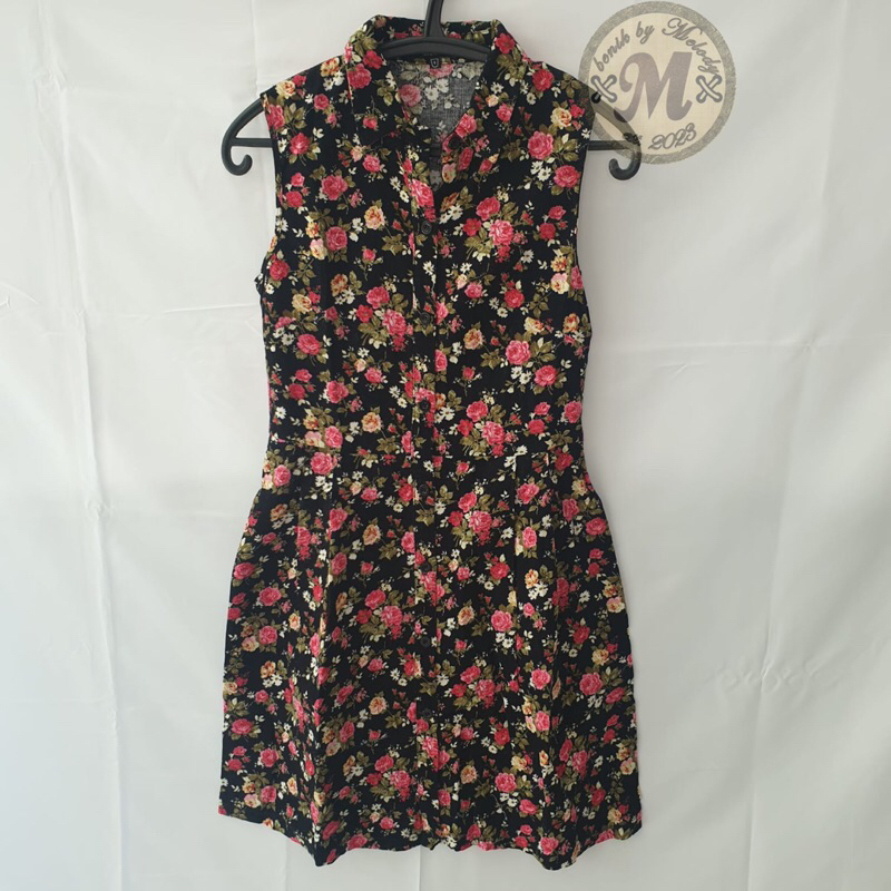 DRESS HARDWARE by LUNA MAYA BUNGA