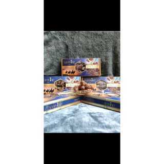 

Kurma Tangkai Super Premium Shapire kemasan500gr