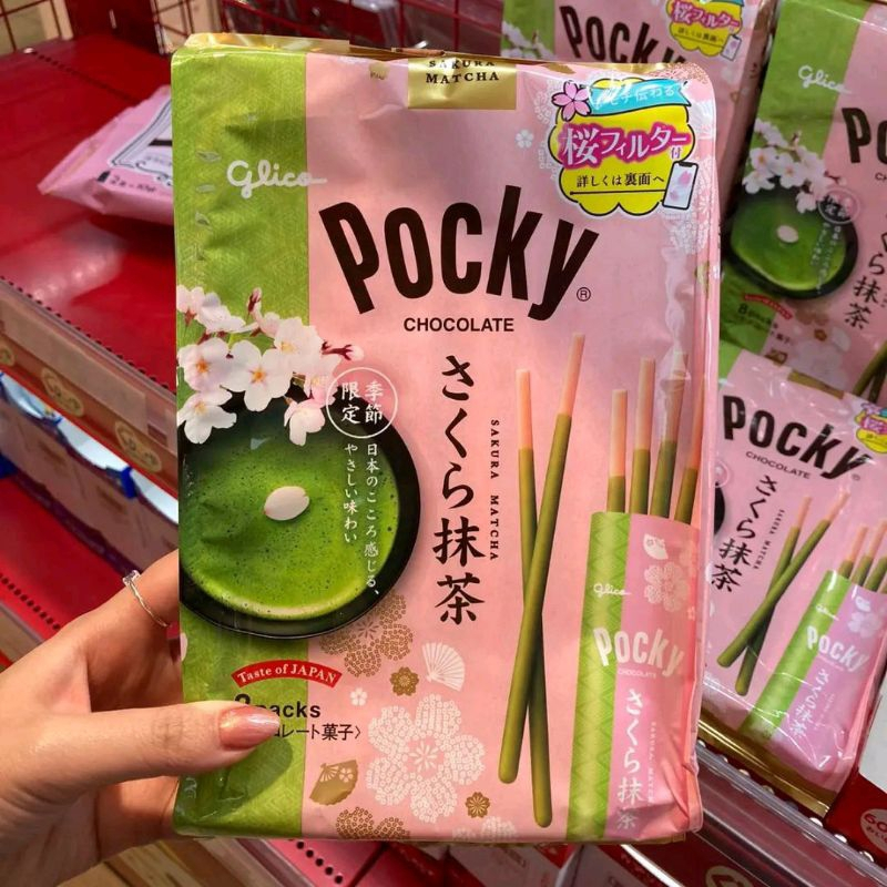 

Chocolate Japan Pocky Sakura Matcha Seasonal Item / Coklat Sakura Jepang