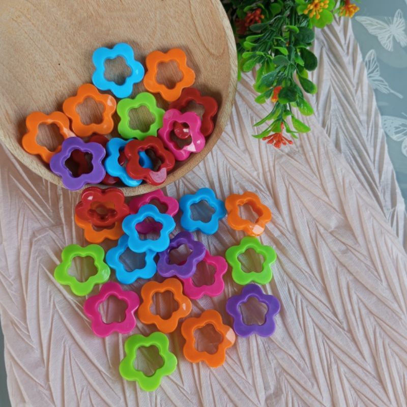 Manik Akrilik Bunga Warna manik bunga besar