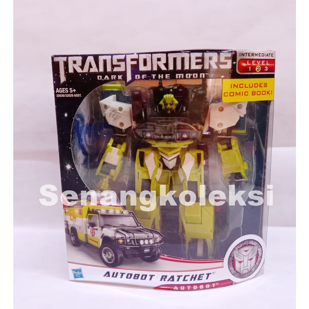 Hasbro Transformers Dark of the Moon Voyager Class Autobot Ratchet