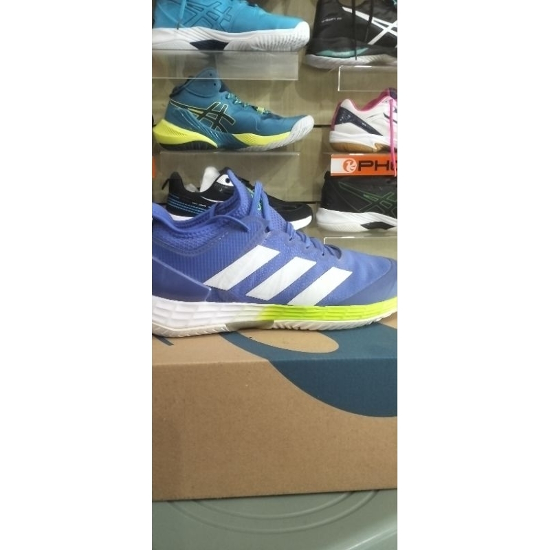 Adizero ubersonic 4 M