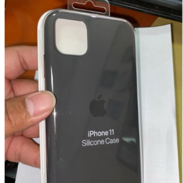 NETT PRICE Apple Sillicone Case Black iPhone 11 Original iBox (like new, rarely used)
