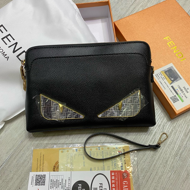 Handbag Fendi leather clutch bag