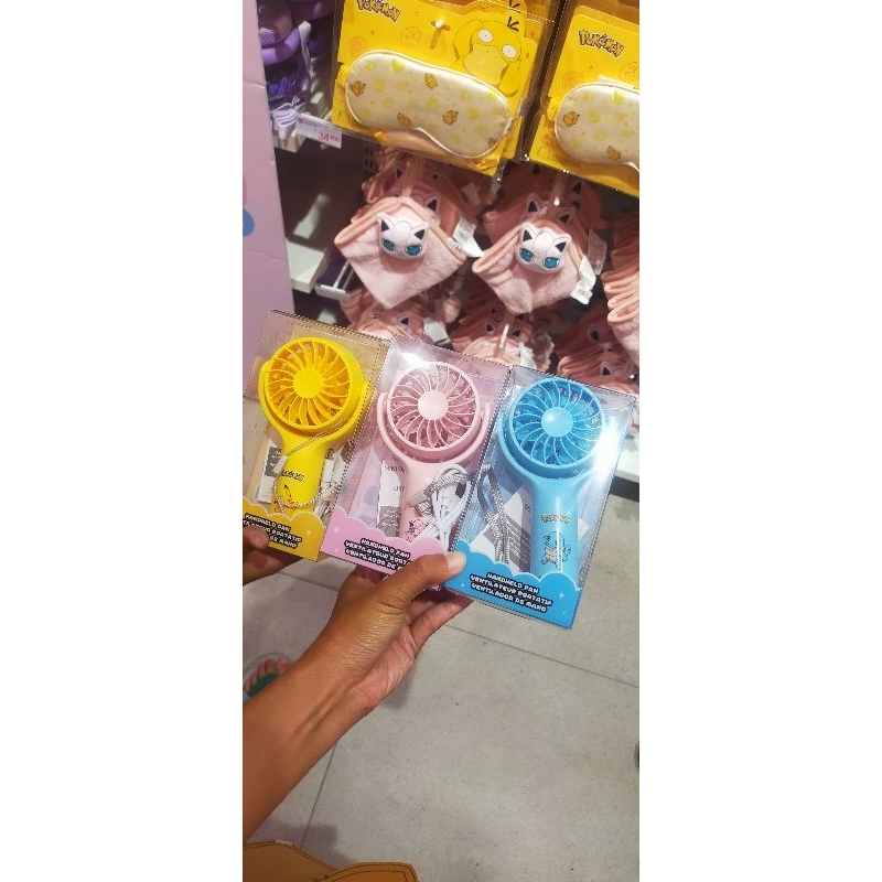 MINISO POKEMON KIPAS PORTABEL