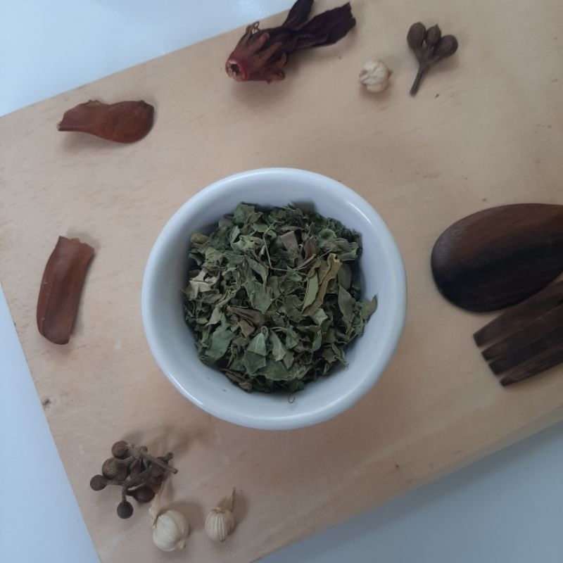 

ISB - Daun Kelor Kering Lancar Menyusui 100gr VACCUM