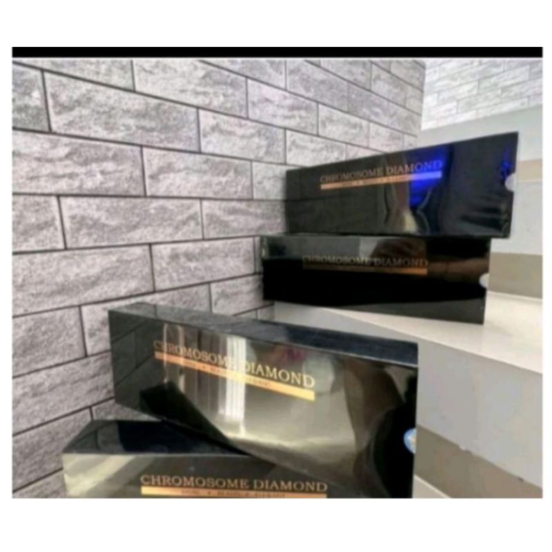 chromosome diamond//chromosome