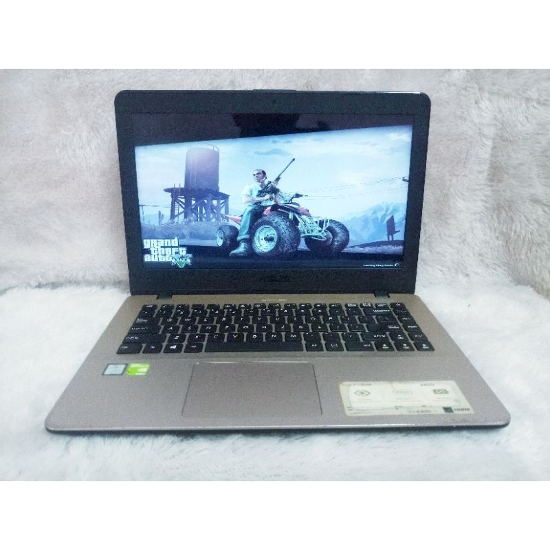 Laptop Asus A442U Core i5 gen 8th / 8GB / 256GB