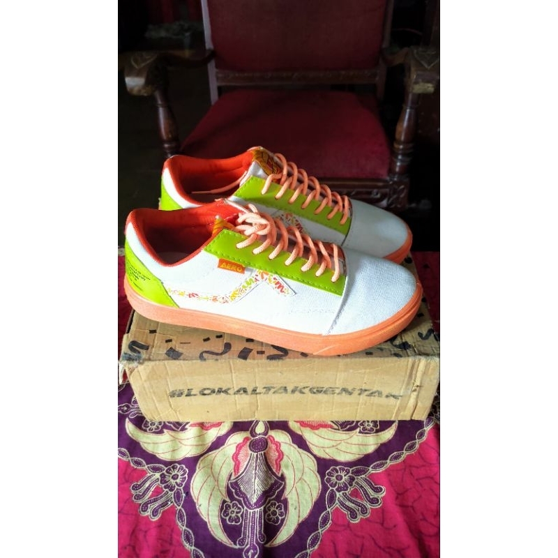 Sepatu Aerostreet Spesial Edition Nano-nano Nougat