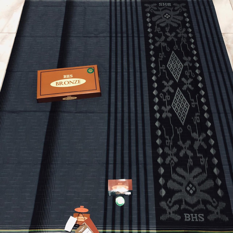 SARUNG BHS ORIGINAL TERMURAH , POLOS HITAM , POLOS WARNA , MOTIF BANYAK . BHS COSMO BRONZE , BHS COS