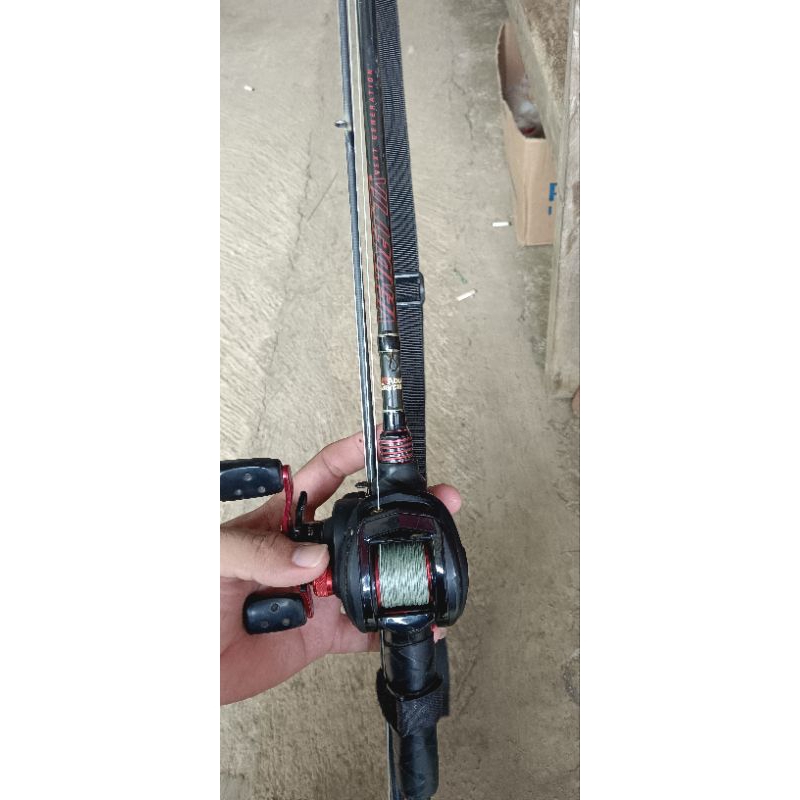 joran abu garcia vedetta 12-20lbs , reel BC abugarcia blackmax
