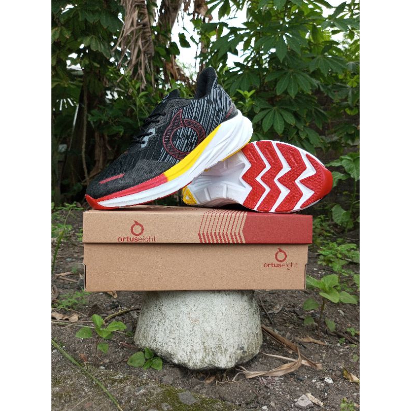 Sepatu running ortuseight pria sepatu olahraga outdour