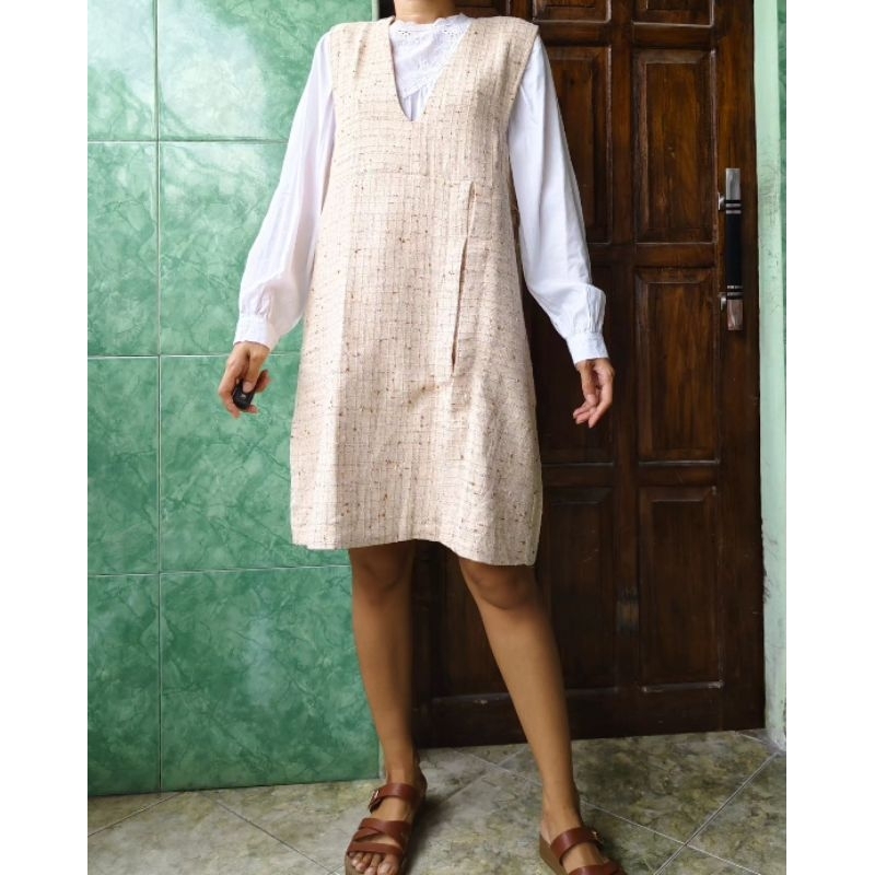 Preloved P❤️ Mantan Bukan Baru CR65 dress vest luaran rompi wanita krem cream crem kuning tweed mewa