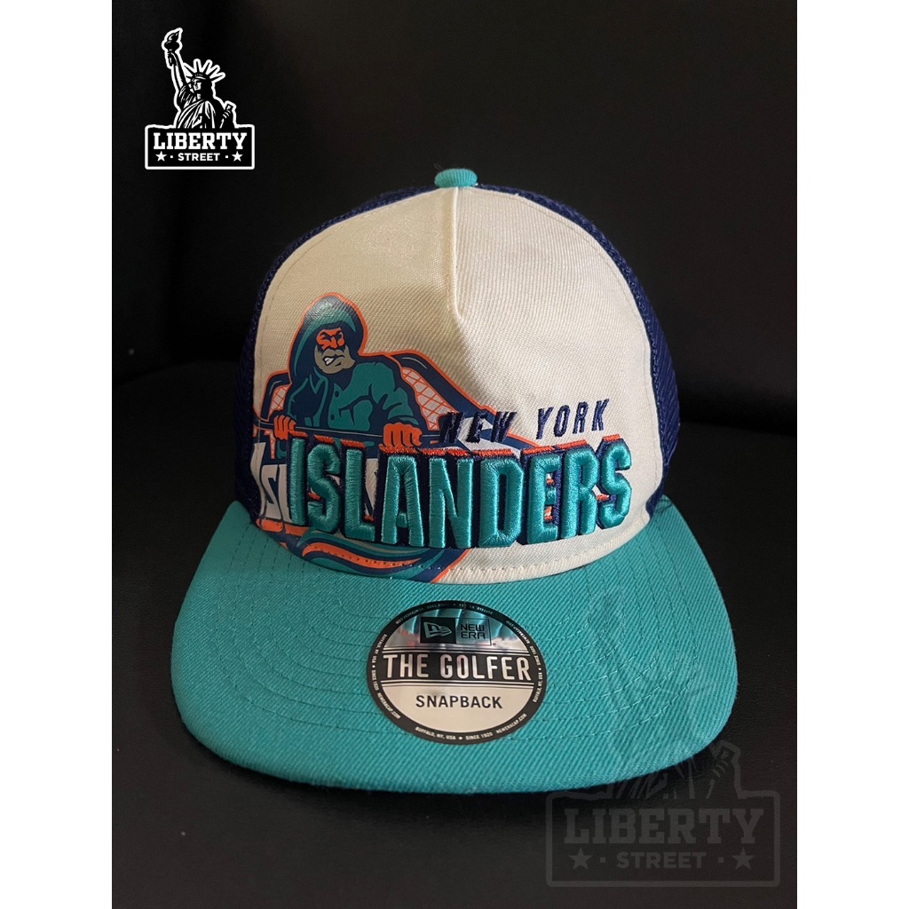 NEW YORK ISLANDERS NHL TRUCKER HAT