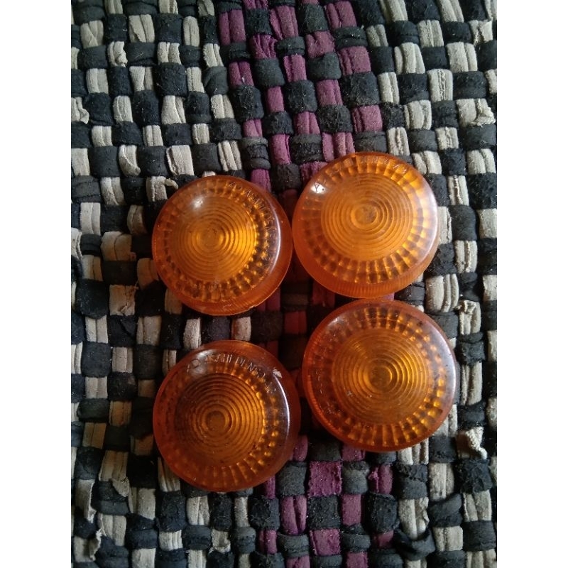 mika lampu sen yamaha DT 100