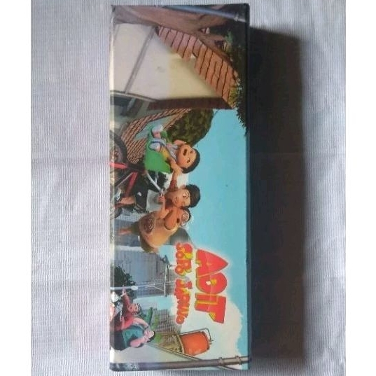 

KOTAK PENSIL MAGNET WADAH PENSIL