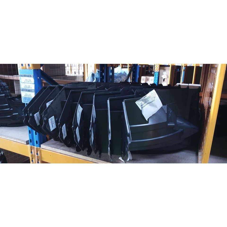 Liner front fender left liner fender spakbor depan kiri innova 2015-2023 original toyota