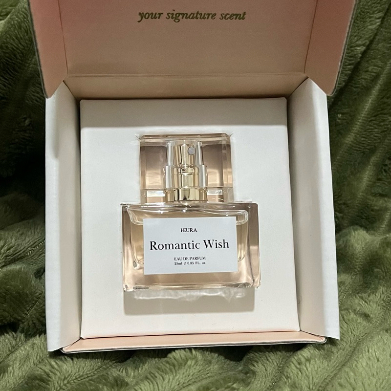 heura perfume romantic wish