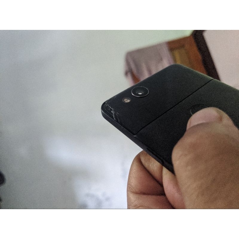 pixel 2 non XL minus