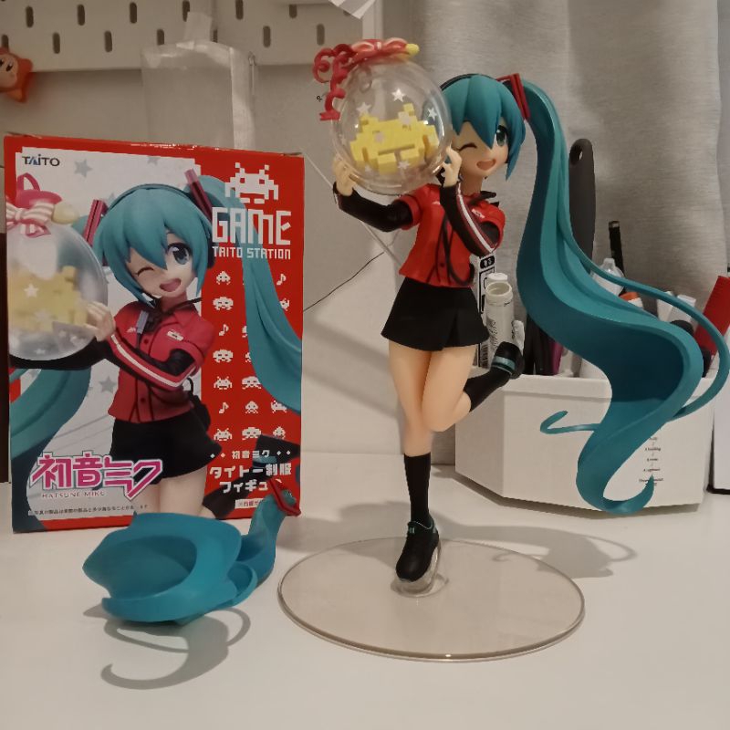 [Preloved] Hatsune Miku Taito Gameball Figure