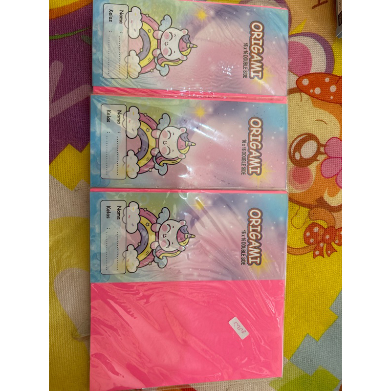 

Kertas Origami Warna Warni / Origami Paper / Kertas Lipat