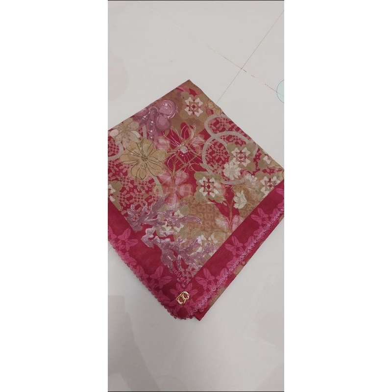 sale scarf buttonscarves preloved