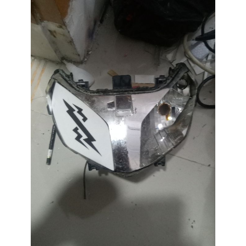 LAZY EYES VARIO110KARBU tahun 2010