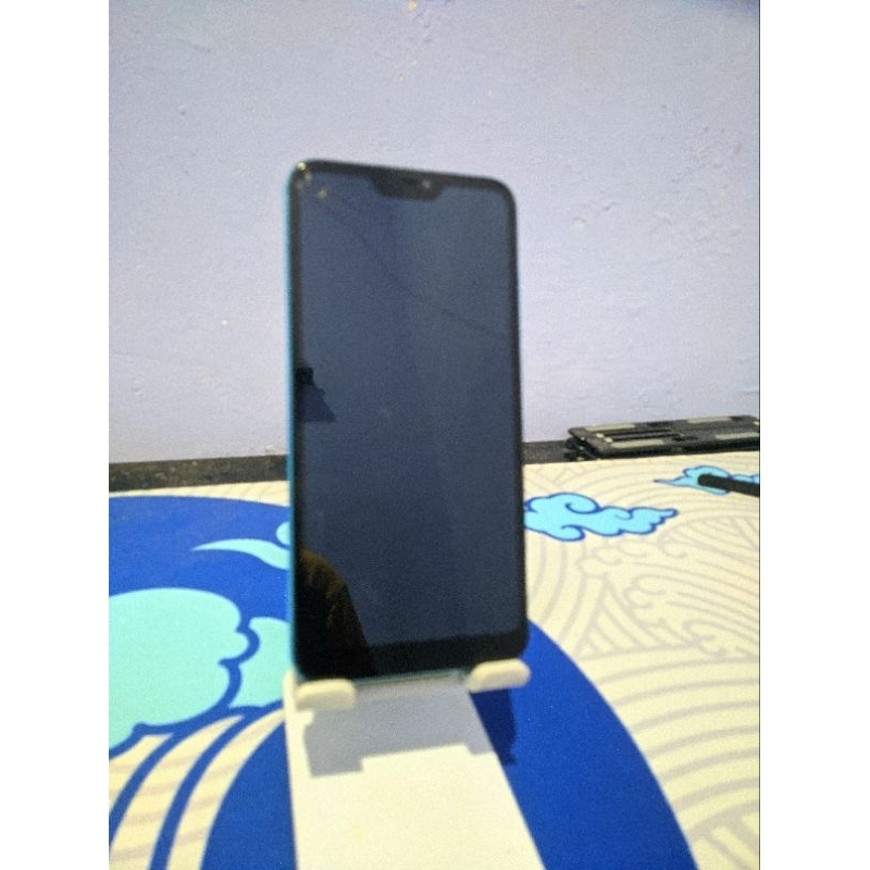 hp redmi 6 pro 4/64 minus