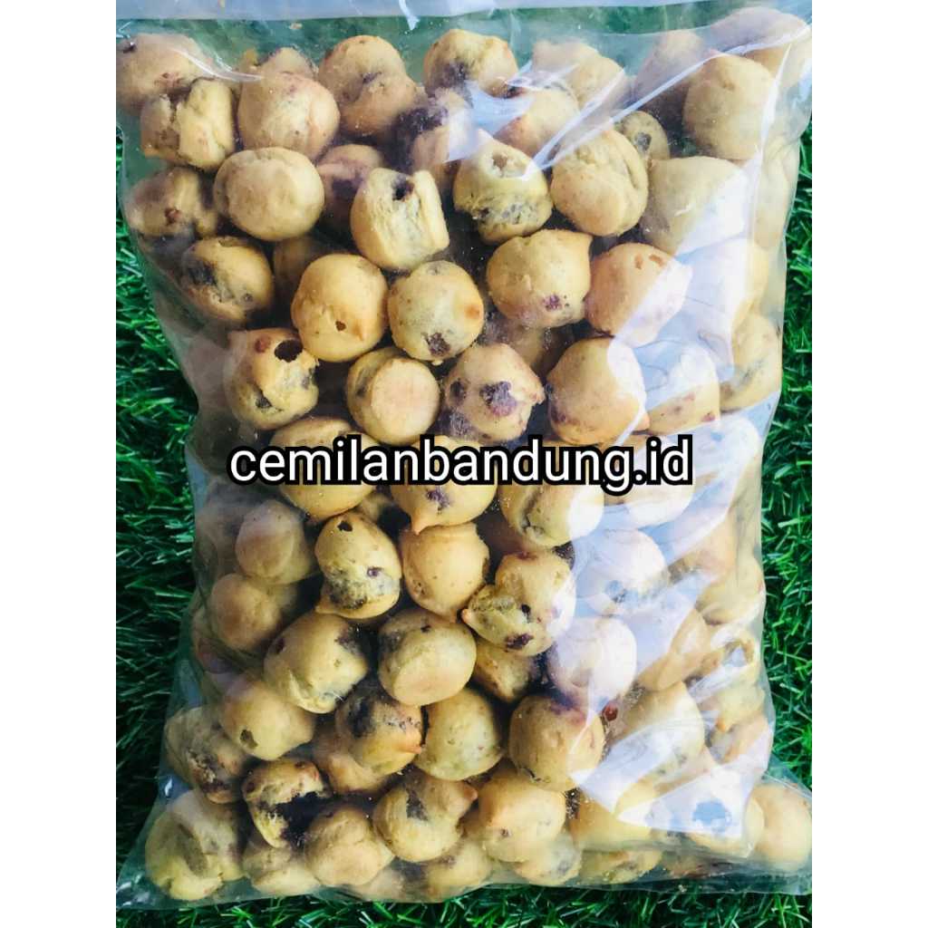 

kue soes kering coklat lumer/soes kering isi coklat lumer/sus coklat lumer 500gram