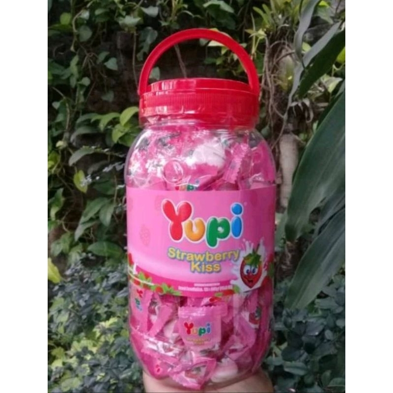 

YUPPI TOPLES PERMEN YUPI YUPPY PERMEN VIRAL / PERMEN YUPPI STRAWBERRY KISS TOPLES / YUPPI LOVE PERMEN