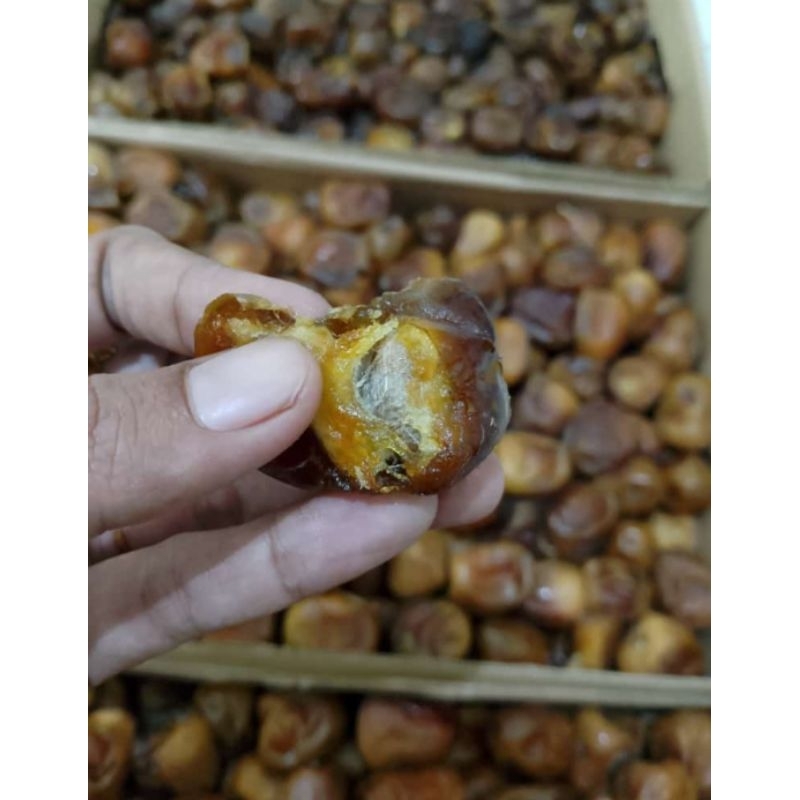

Kurma sukkari 3kg manis, lembut dan legit