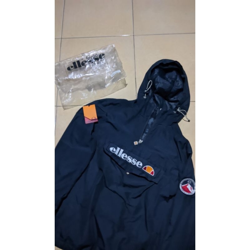 Ellesse mount 2 second