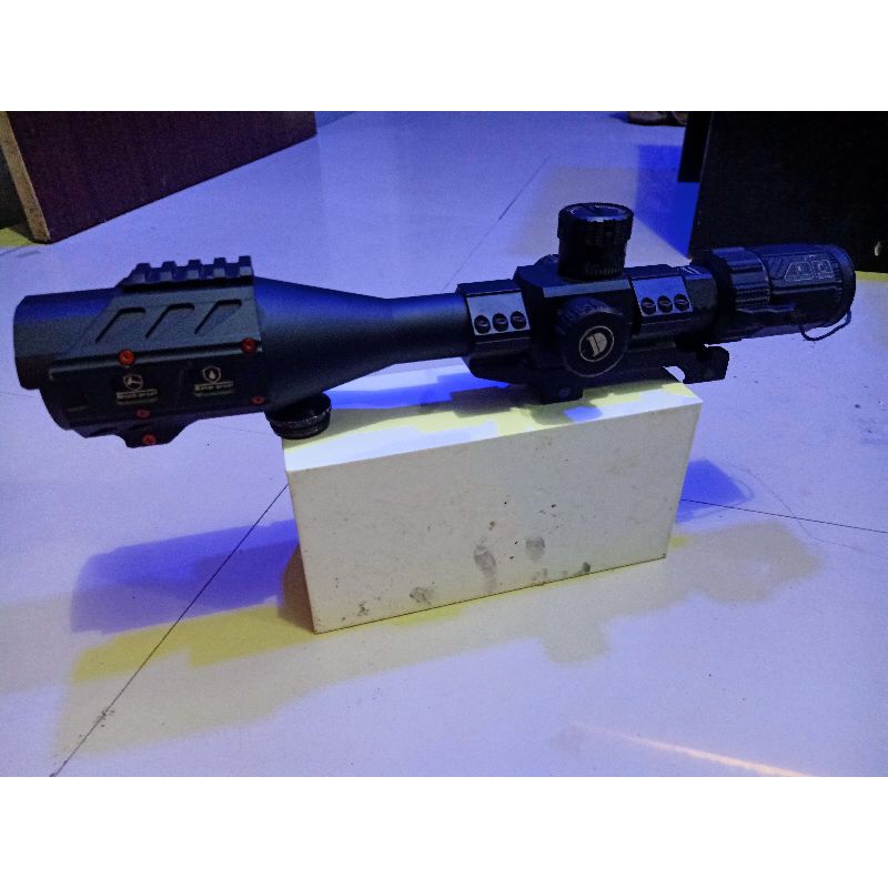 Teleskop second/bekas mulus DISCOVERY HS 6-24x50 SF FFP