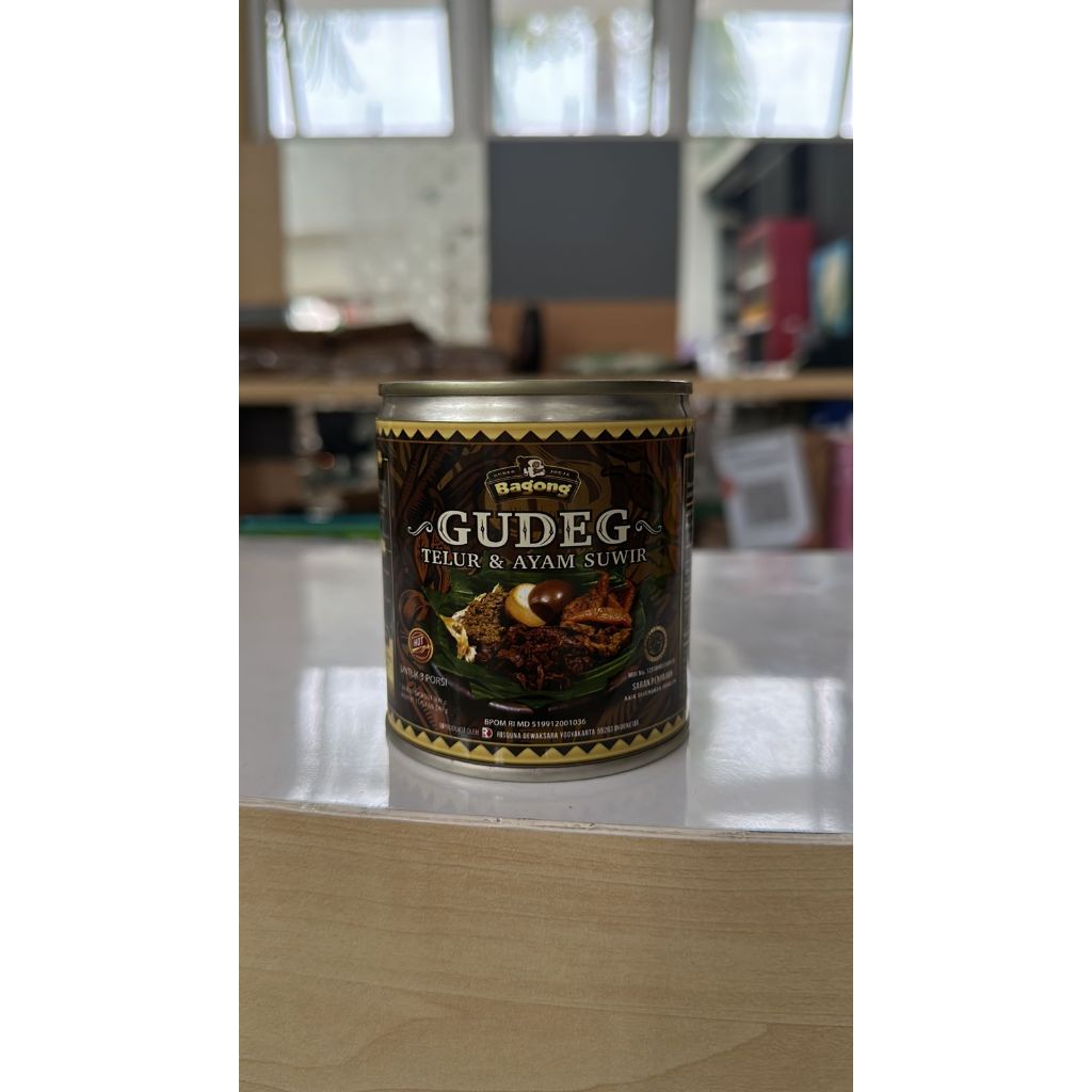 

Gudeg kaleng ayam suwir