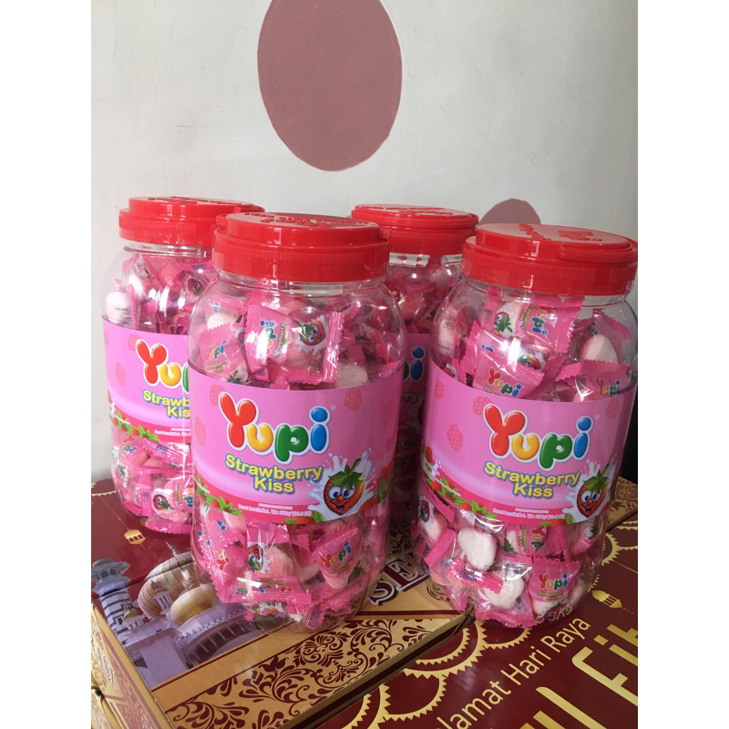 

Yupi Toples