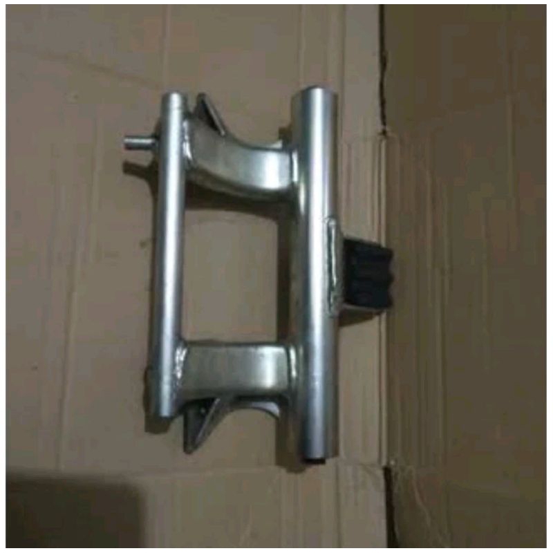 LENGAN AYUN SASIS VARIO 125/150 ORIGINAL COPOTAN