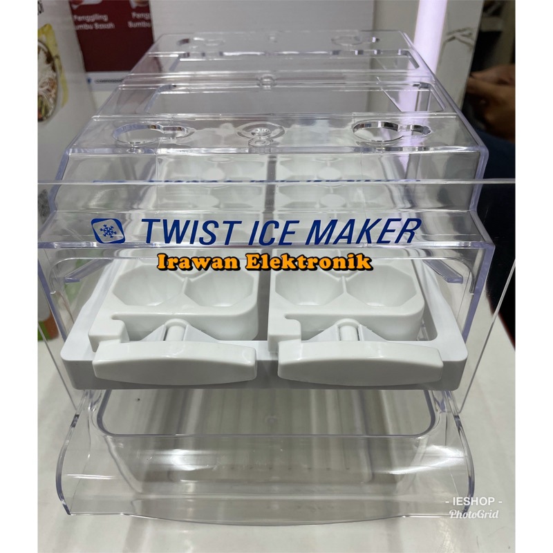 Twist Ice Maker Cetakan Es Batu Putar untuk Kulkas PROMO MURAH