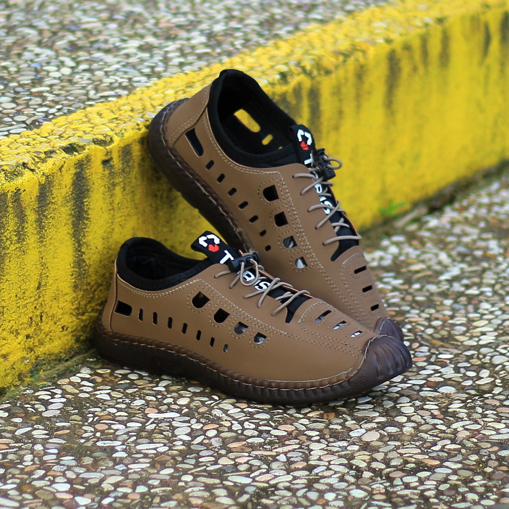 Sepatu Sandal import Pria Santai Sintetis kekinian sepatu slip on pria dewasa import original kulit 