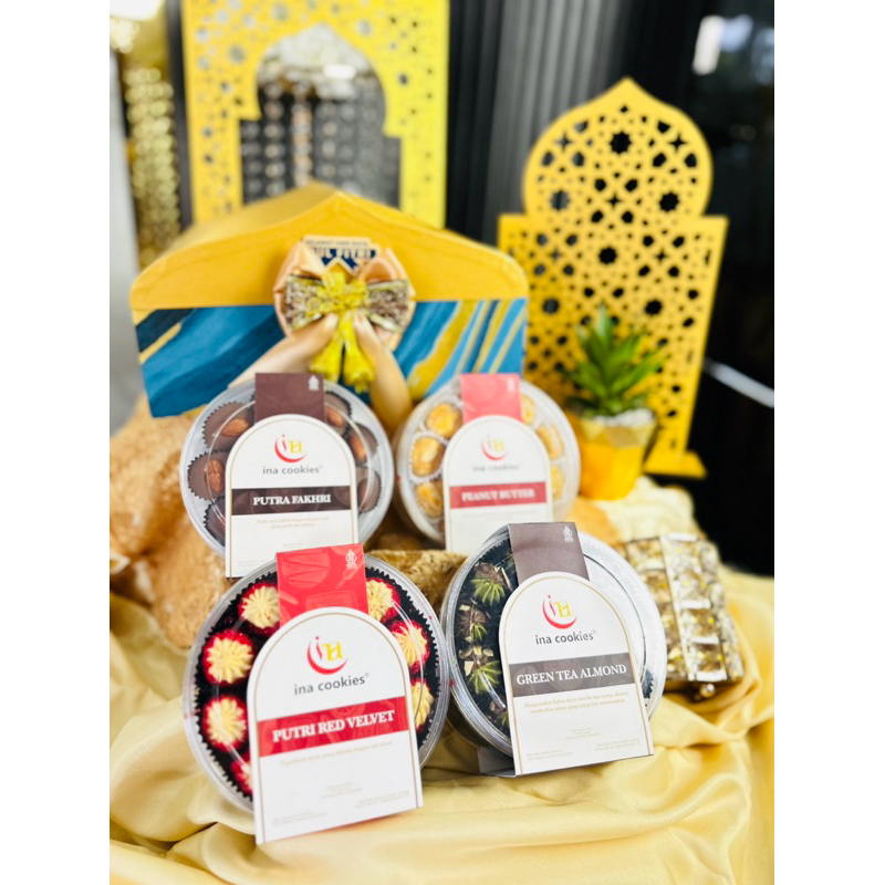 

Hampers IdulFitri Kubah Series Big isi 4